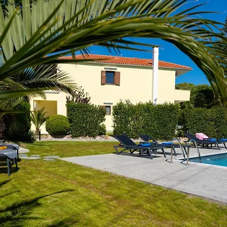 Iasama Villa